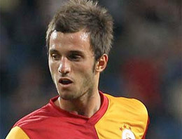 İki yıl daha Galatasaray'da! İki yıl daha Galatasaray'da!