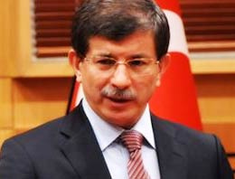 Davutoğlu'ndan Fransa'ya tebrik!